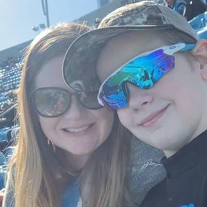 Meet your Posher, Mitzi